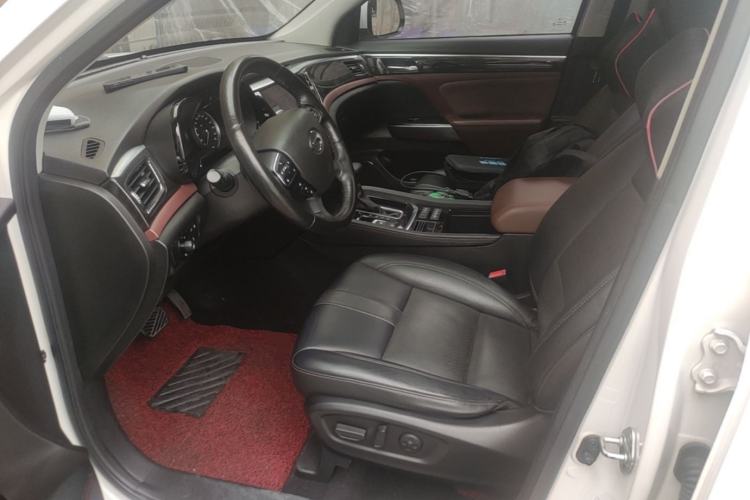 Used GAC Trumpchi GS8 2017 320T Two-Wheel Drive Luxury Smart Connectivity Version (7 Seats) Left Front Seat