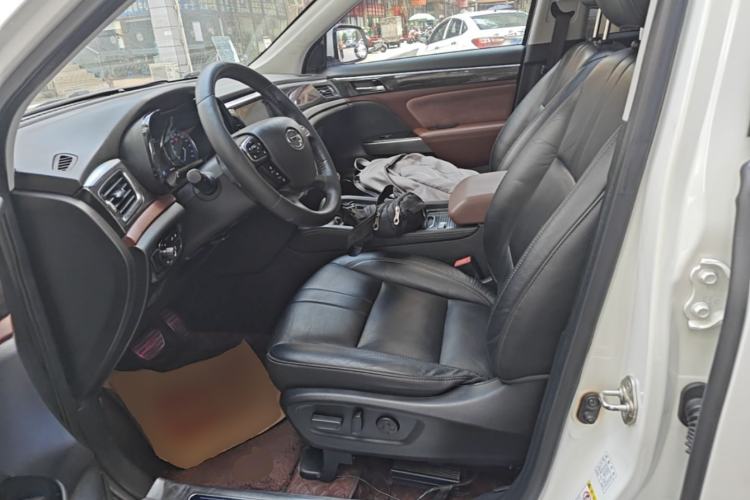 Used GAC Trumpchi GS8 2017 320T Two-Wheel Drive Luxury Smart Connectivity Version (7 Seats) Left Front Seat