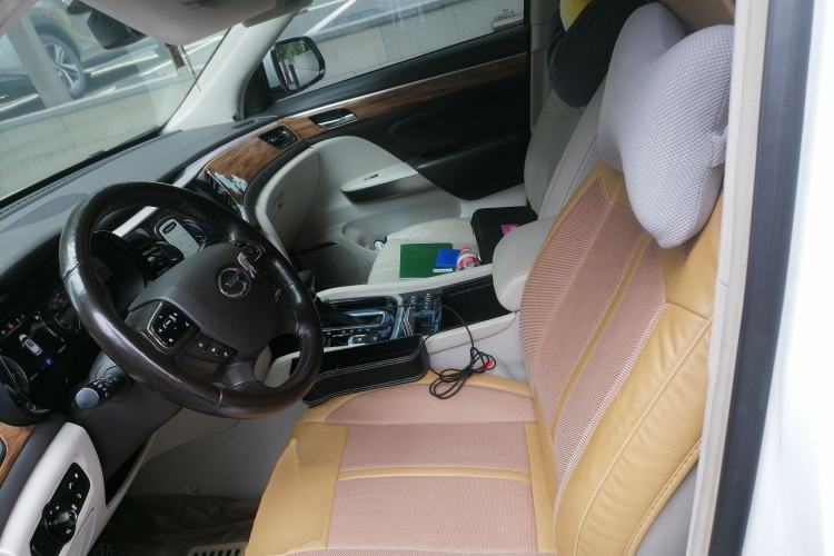 Used GAC Trumpchi GS8 2017 320T Two-Wheel Drive Luxury Smart Connectivity Version (7 Seats) Left Front Seat