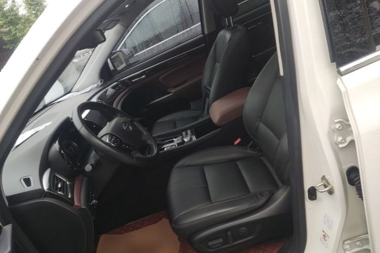 Used GAC Trumpchi GS8 2017 320T Four-Wheel Drive Luxury Smart Connectivity Version (7 Seats) Left Front Seat