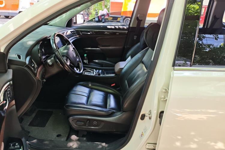 Used GAC Trumpchi GS8 2017 320T Two-Wheel Drive Luxury Smart Connectivity Version (7 Seats) Left Front Seat