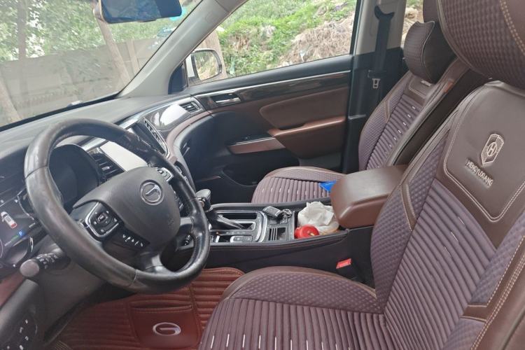 Used GAC Trumpchi GS8 2017 320T Two-Wheel Drive Luxury Smart Connectivity Version (7 Seats) Left Front Seat