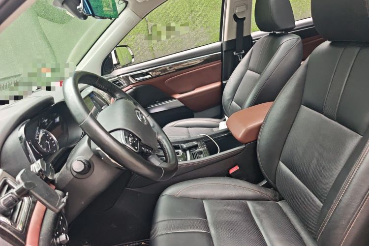 Used GAC Trumpchi GS8 2017 320T Two-Wheel Drive Luxury Smart Connectivity Version (7 Seats) Left Front Seat