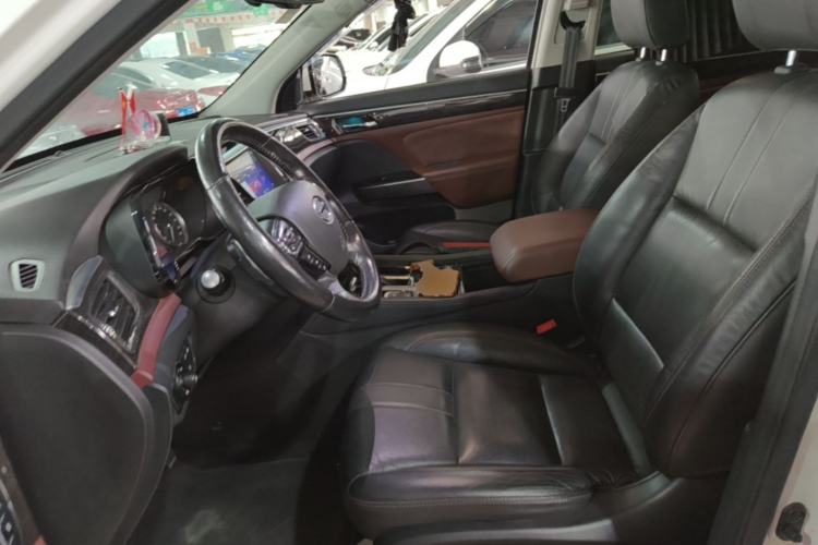 Used GAC Trumpchi GS8 2017 320T Two-Wheel Drive Luxury Smart Connectivity Version (7 Seats) Left Front Seat