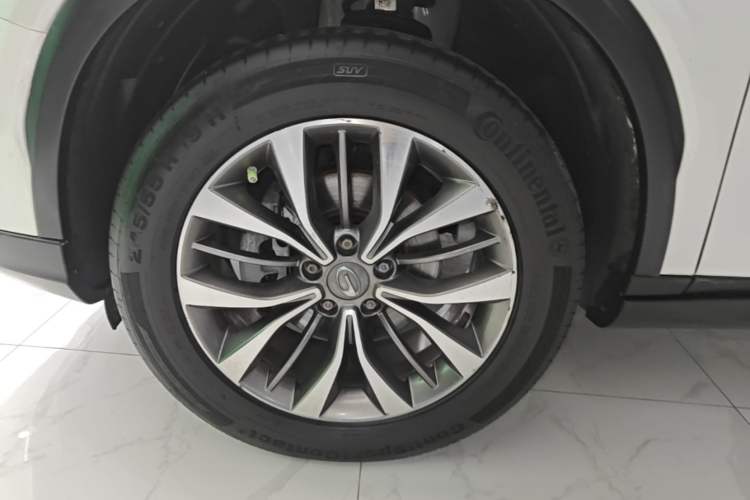 Used GAC Trumpchi GS8 2017 320T Two-Wheel Drive Luxury Smart Connectivity Version (7 Seats) Left Front Wheel Hub
