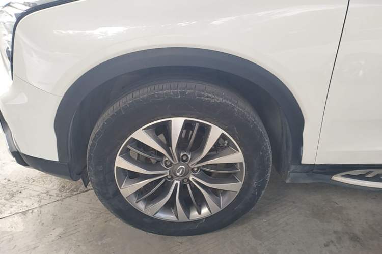 Used GAC Trumpchi GS8 2017 320T Four-Wheel Drive Luxury Smart Connectivity Version (7 Seats) Left Front Wheel Hub