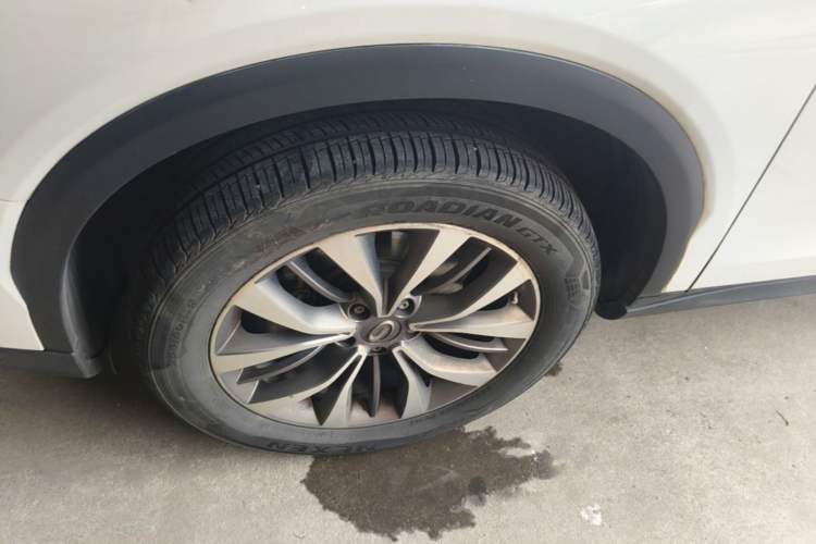 Used GAC Trumpchi GS8 2017 320T Two-Wheel Drive Luxury Smart Connectivity Version (7 Seats) Left Front Wheel Hub