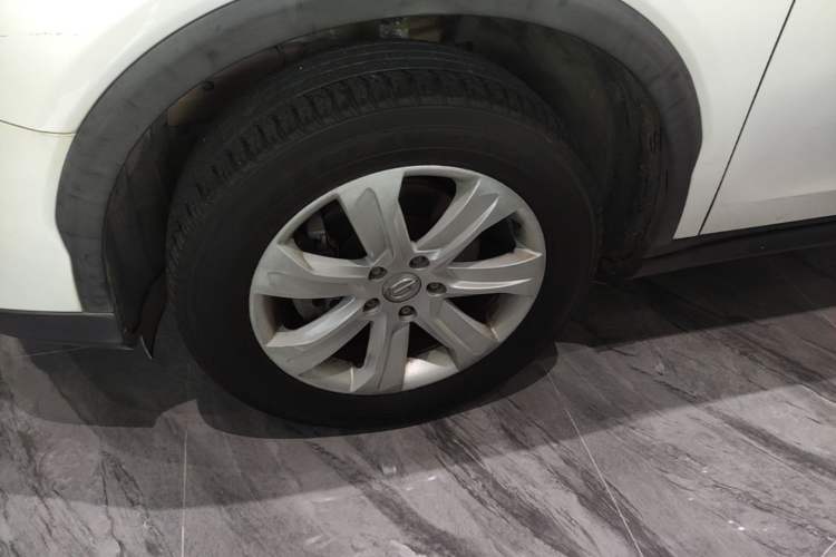 Used GAC Trumpchi GS8 2017 320T Two-Wheel Drive Luxury Edition (7 Seats) Left Front Wheel Hub