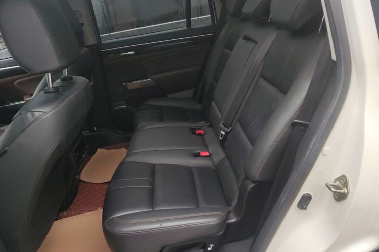 Used GAC Trumpchi GS8 2017 320T Four-Wheel Drive Luxury Smart Connectivity Version (7 Seats) Left Rear Seat
