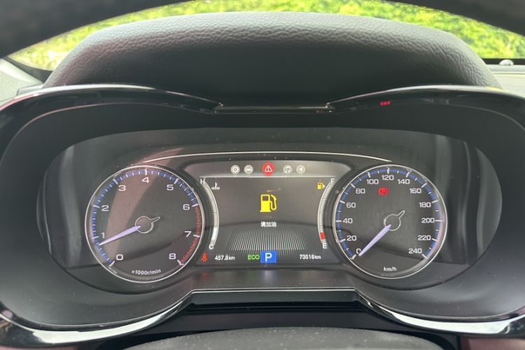 Used GAC Trumpchi GS8 2017 320T Two-Wheel Drive Luxury Smart Connectivity Version (7 Seats) Odometer Close Up