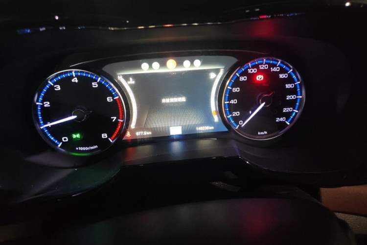 Used GAC Trumpchi GS8 2017 320T Two-Wheel Drive Luxury Smart Connectivity Version (7 Seats) Odometer Close Up