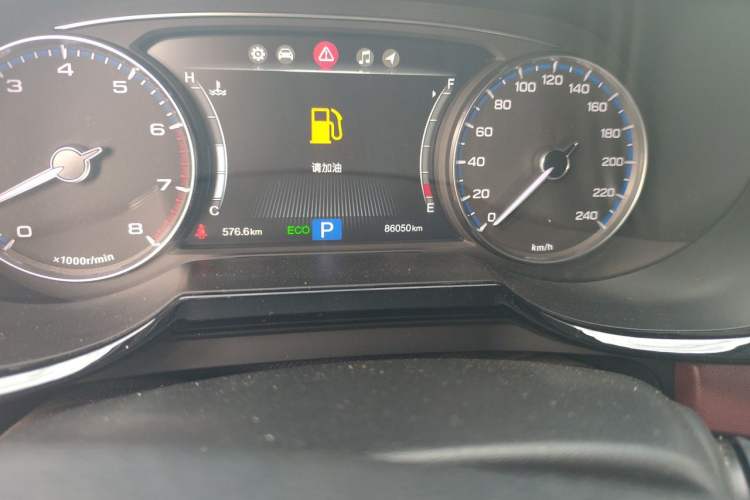 Used GAC Trumpchi GS8 2017 320T Two-Wheel Drive Luxury Smart Connectivity Version (7 Seats) Odometer Close Up