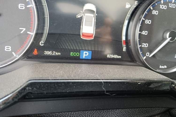 Used GAC Trumpchi GS8 2017 320T Two-Wheel Drive Luxury Smart Connectivity Version (7 Seats) Odometer Close Up