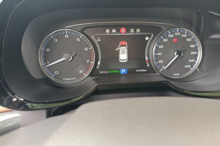 Used GAC Trumpchi GS8 2017 320T Two-Wheel Drive Luxury Smart Connectivity Version (7 Seats) Odometer Close Up