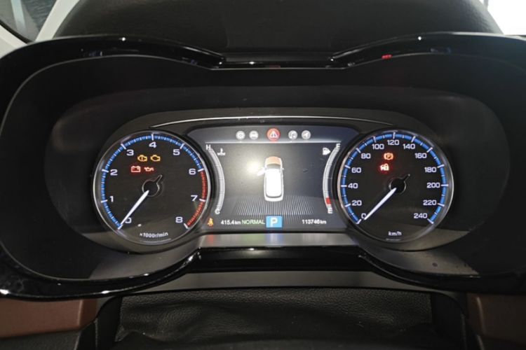 Used GAC Trumpchi GS8 2017 320T Two-Wheel Drive Luxury Smart Connectivity Version (7 Seats) Odometer Close Up