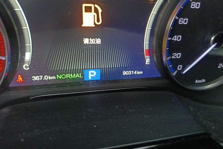 Used GAC Trumpchi GS8 2017 320T Two-Wheel Drive Luxury Smart Connectivity Version (7 Seats) Odometer Close Up