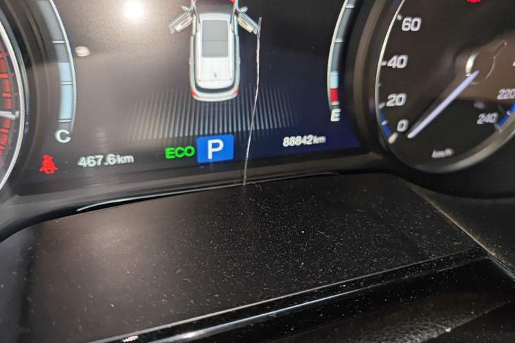 Used GAC Trumpchi GS8 2017 320T Two-Wheel Drive Luxury Smart Connectivity Version (7 Seats) Odometer Close Up