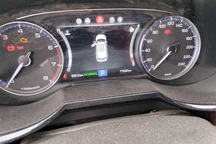 Used GAC Trumpchi GS8 2017 320T Two-Wheel Drive Luxury Smart Connectivity Version (7 Seats) Odometer Close Up