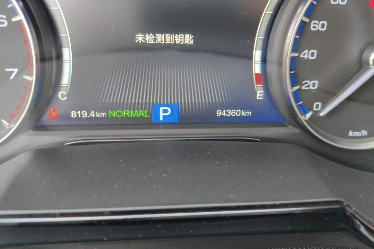 Used GAC Trumpchi GS8 2017 320T Two-Wheel Drive Luxury Smart Connectivity Version (7 Seats) Odometer Close Up