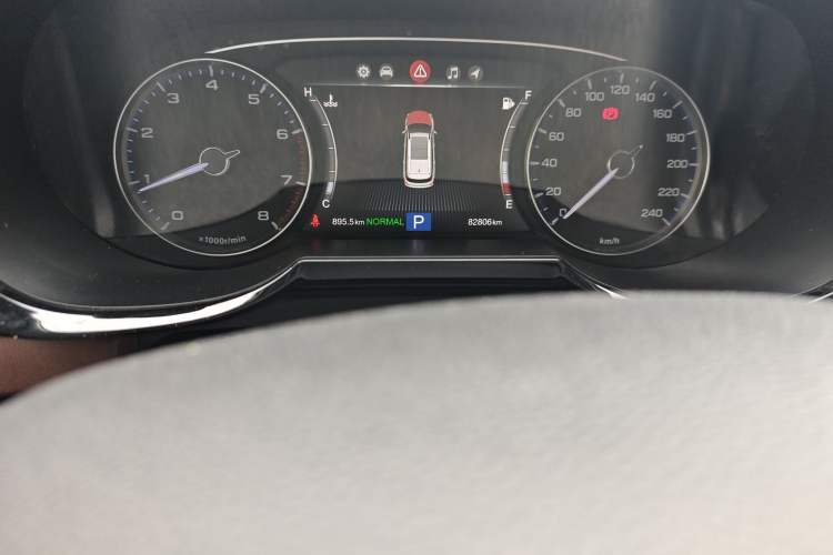 Used GAC Trumpchi GS8 2017 320T Two-Wheel Drive Luxury Smart Connectivity Version (7 Seats) Odometer Close Up