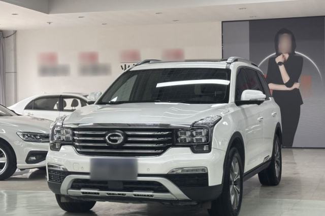 GAC Trumpchi GS8 2017 320T Two-Wheel Drive Luxury Smart Connectivity Version (7 Seats) с пробегом