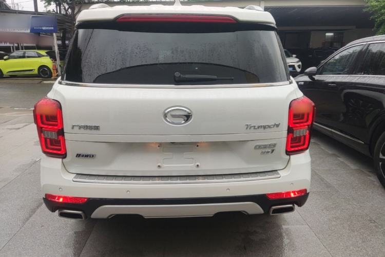 Used GAC Trumpchi GS8 2017 320T Four-Wheel Drive Luxury Smart Connectivity Version (7 Seats) Rear