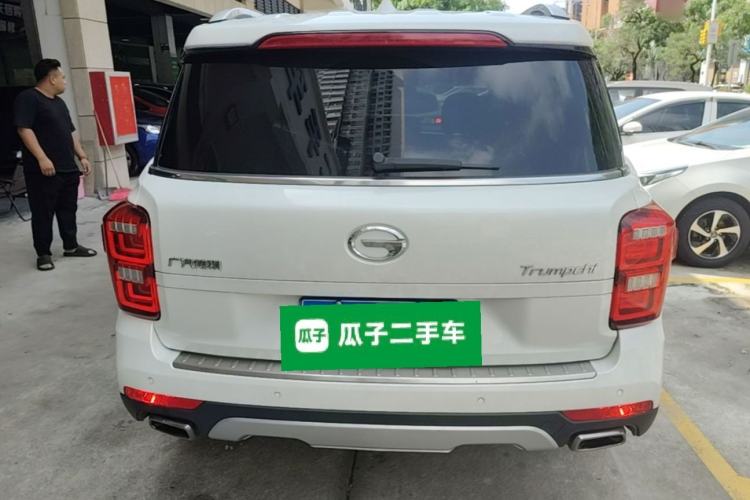 Used GAC Trumpchi GS8 2017 320T Two-Wheel Drive Luxury Smart Connectivity Version (7 Seats) Rear