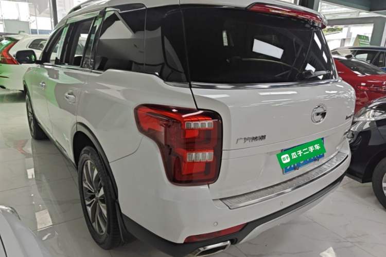 Used GAC Trumpchi GS8 2017 320T Two-Wheel Drive Luxury Smart Connectivity Version (7 Seats) Rear Left 45 Deg