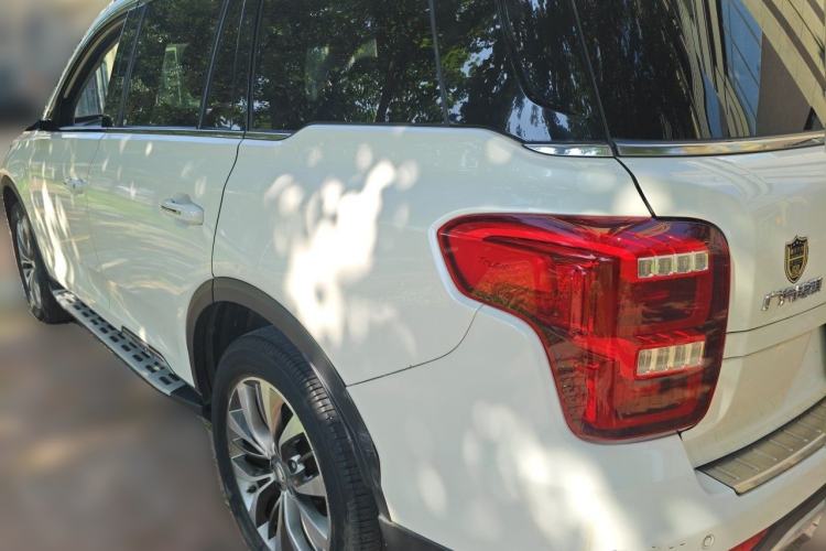 Used GAC Trumpchi GS8 2017 320T Two-Wheel Drive Luxury Smart Connectivity Version (7 Seats) Rear Left 45 Deg