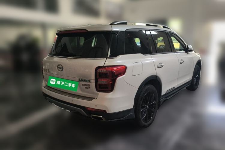 Used GAC Trumpchi GS8 2017 320T Two-Wheel Drive Luxury Smart Connectivity Version (7 Seats) Rear Right 45 Deg