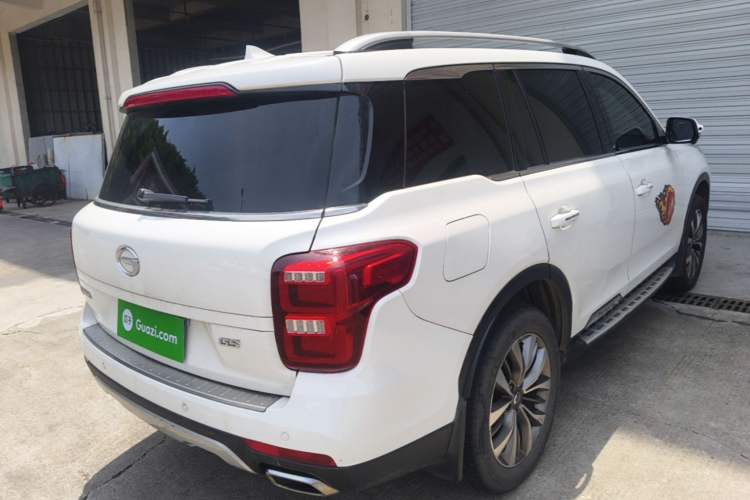 Used GAC Trumpchi GS8 2017 320T Two-Wheel Drive Luxury Smart Connectivity Version (7 Seats) Rear Right 45 Deg