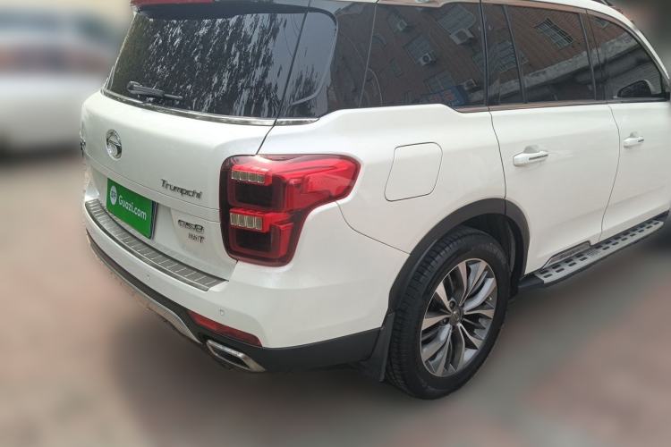 Used GAC Trumpchi GS8 2017 320T Two-Wheel Drive Luxury Smart Connectivity Version (7 Seats) Rear Right 45 Deg