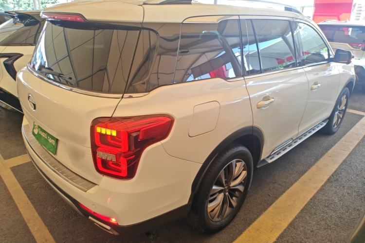 Used GAC Trumpchi GS8 2017 320T Two-Wheel Drive Luxury Smart Connectivity Version (7 Seats) Rear Right 45 Deg