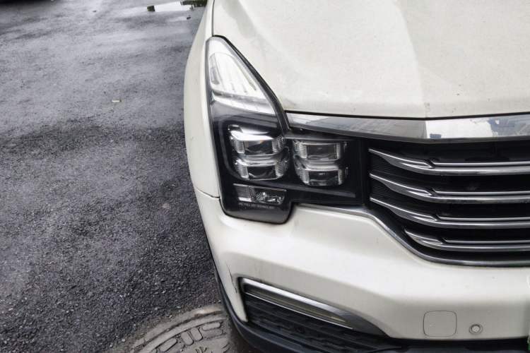 Used GAC Trumpchi GS8 2017 320T Two-Wheel Drive Luxury Smart Connectivity Version (7 Seats) Right Front Headlight
