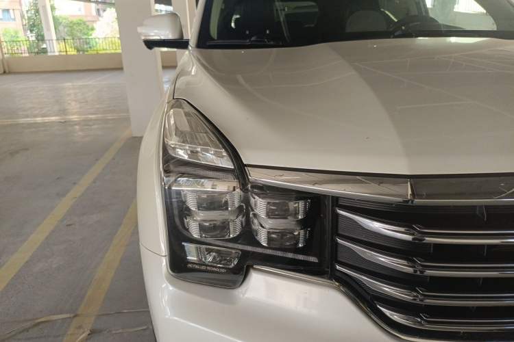 Used GAC Trumpchi GS8 2017 320T Two-Wheel Drive Luxury Smart Connectivity Version (7 Seats) Right Front Headlight