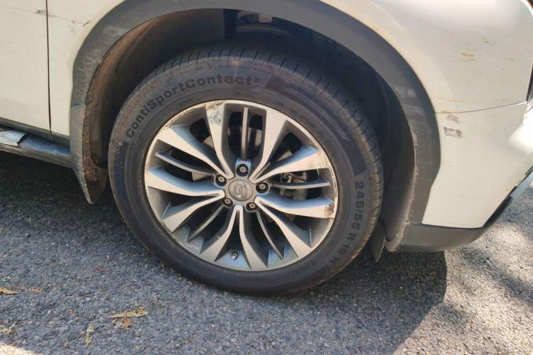 Used GAC Trumpchi GS8 2017 320T Two-Wheel Drive Luxury Smart Connectivity Version (7 Seats) Right Front Wheel Hub