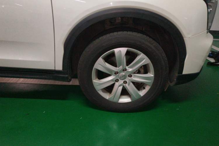 Used GAC Trumpchi GS8 2017 320T Two-Wheel Drive Luxury Edition (7 Seats) Right Front Wheel Hub