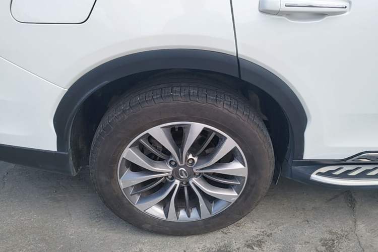 Used GAC Trumpchi GS8 2017 320T Four-Wheel Drive Luxury Smart Connectivity Version (7 Seats) Right Rear Wheel Hub
