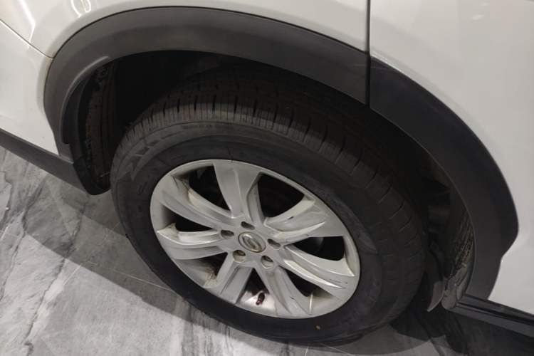 Used GAC Trumpchi GS8 2017 320T Two-Wheel Drive Luxury Edition (7 Seats) Right Rear Wheel Hub