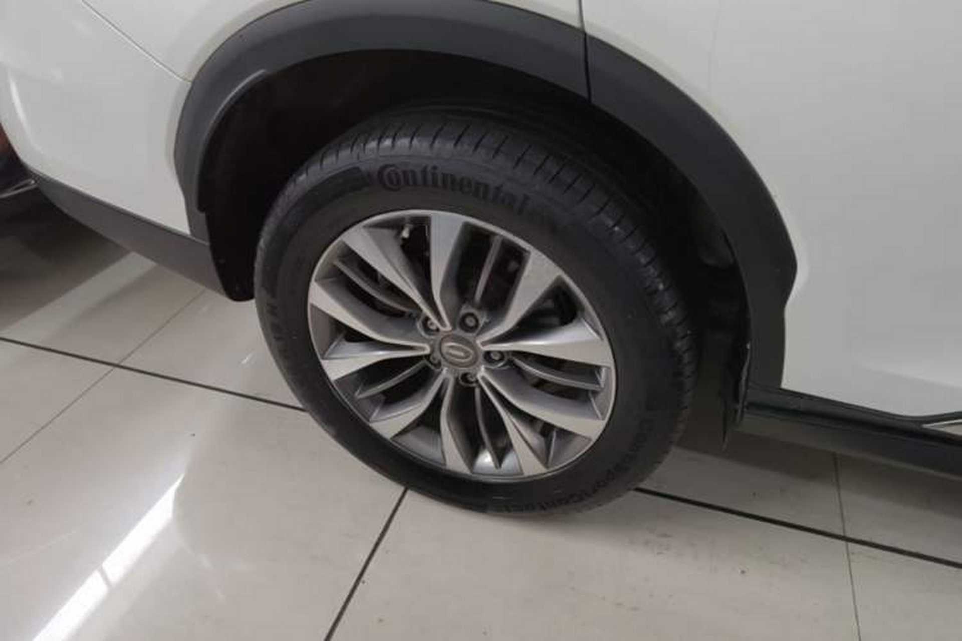 Used GAC Trumpchi GS8 2017 320T Two-Wheel Drive Luxury Smart Connectivity Version (7 Seats) Right Rear Wheel Hub