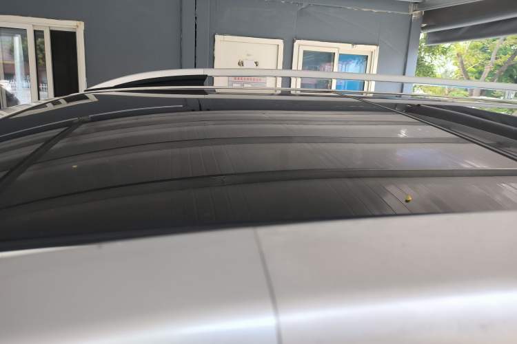 Used GAC Trumpchi GS8 2017 320T Two-Wheel Drive Luxury Smart Connectivity Version (7 Seats) Roof