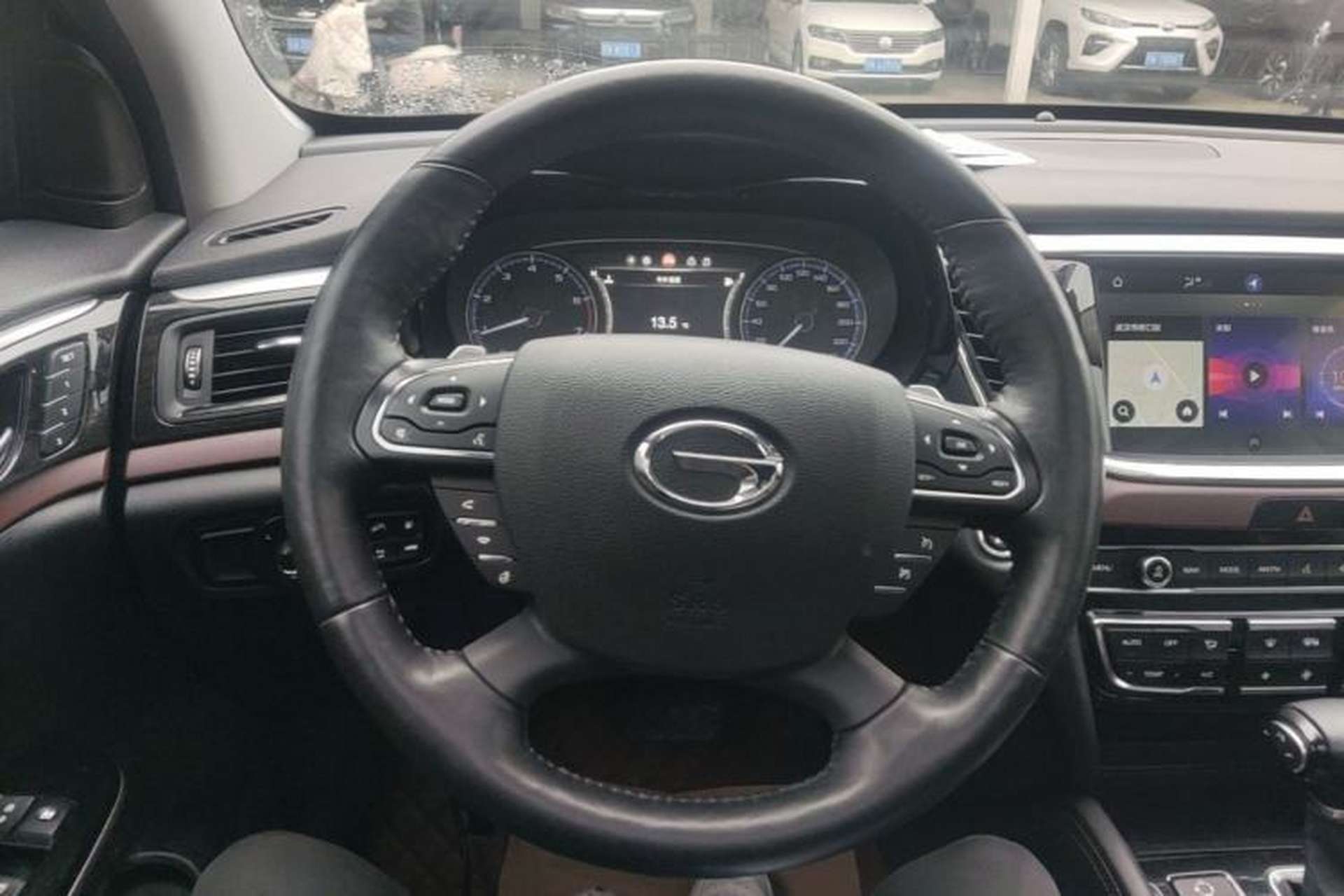 Used GAC Trumpchi GS8 2017 320T Four-Wheel Drive Luxury Smart Connectivity Version (7 Seats) Steering Wheel
