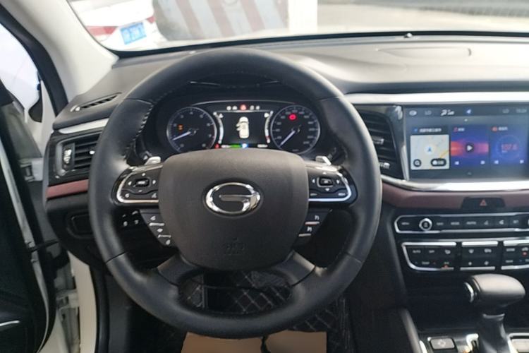 Used GAC Trumpchi GS8 2017 320T Four-Wheel Drive Luxury Smart Connectivity Version (7 Seats) Steering Wheel