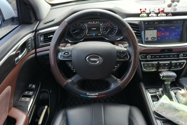 Used GAC Trumpchi GS8 2017 320T Two-Wheel Drive Luxury Smart Connectivity Version (7 Seats) Steering Wheel