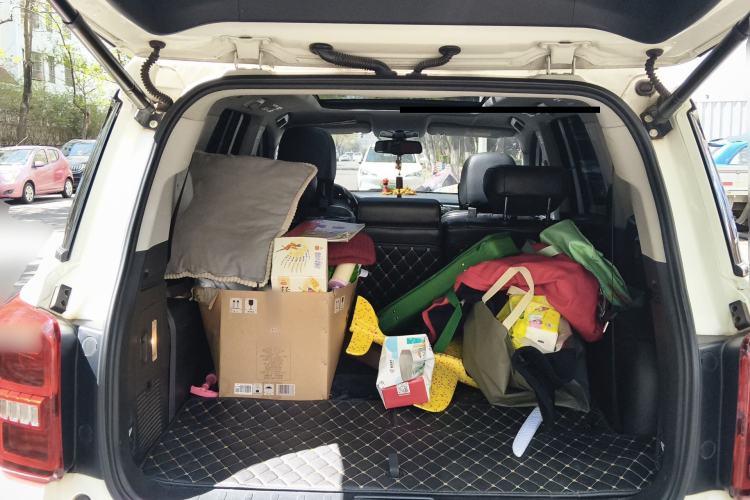 Used GAC Trumpchi GS8 2017 320T Two-Wheel Drive Luxury Smart Connectivity Version (7 Seats) Trunk