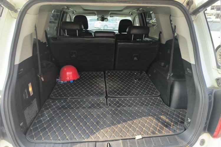 Used GAC Trumpchi GS8 2017 320T Four-Wheel Drive Luxury Smart Connectivity Version (7 Seats) Trunk