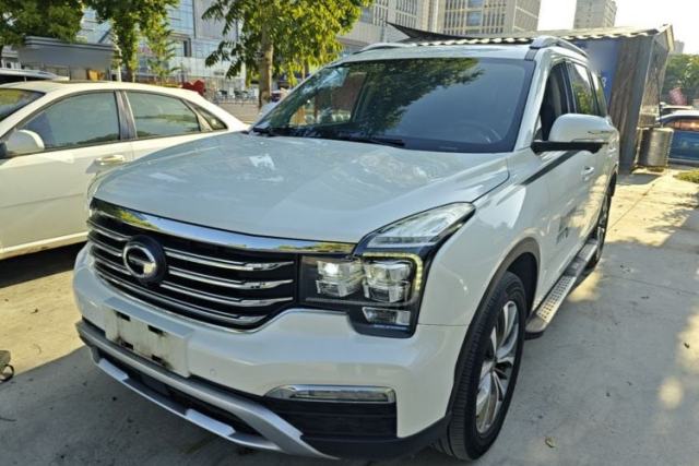 Used GAC Trumpchi GS8 2017 320T Two-Wheel Drive Luxury Smart Connectivity Version (7 Seats)