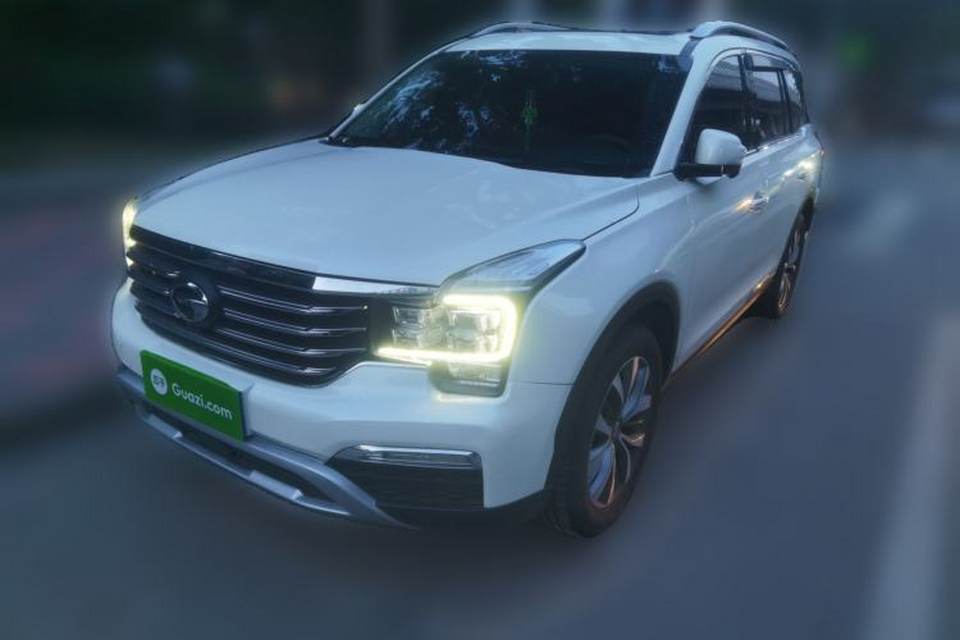 GAC Trumpchi GS8 2017