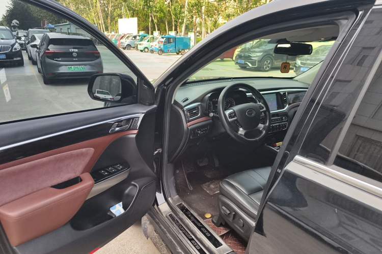 Used GAC Trumpchi GS8 2019 390T Two-Wheel Drive Luxury Smart Connectivity Version (7 Seats) Driver Seat