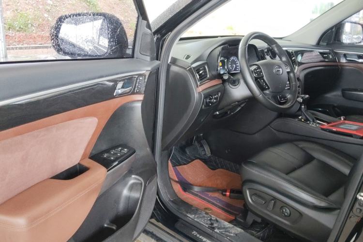 Used GAC Trumpchi GS8 2019 390T Two-Wheel Drive Luxury Smart Connectivity Version (7 Seats) Driver Seat